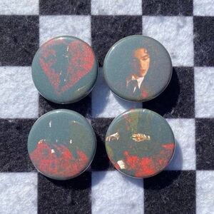 Conan pin set